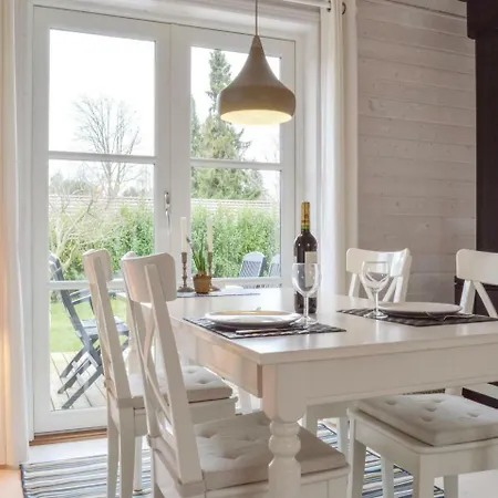 Three-bedroom Holiday In Hornbak Casa vacanze Hornbæk