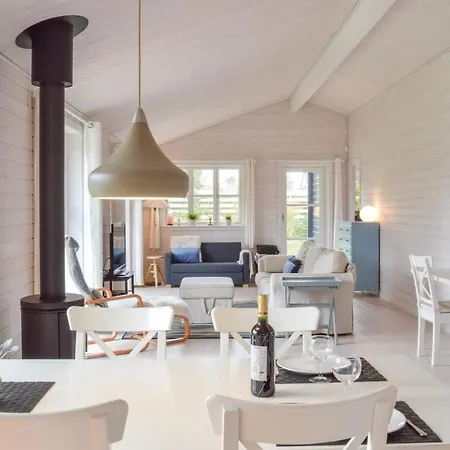 Three-bedroom Holiday In Hornbak Casa vacanze