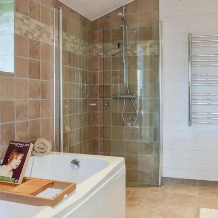 Three-bedroom Holiday In Hornbak Casa vacanze